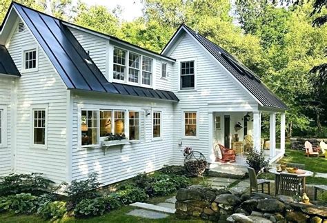 pictures of white brick houses with metal roofs|houses with metal roofs pictures.